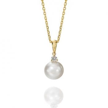 single pearl pendant necklace