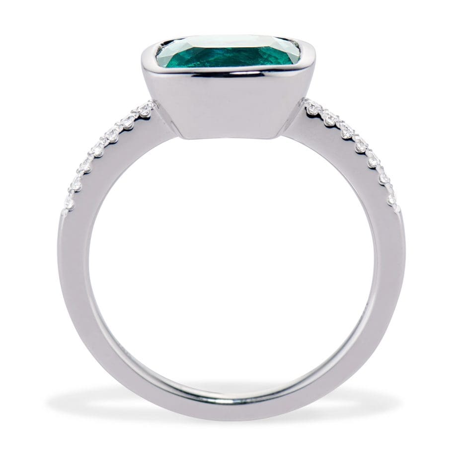 BROWN_GOLDSMITH_160505_blue green tourmaline ring