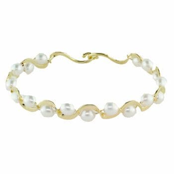 001-330-00004 - Fresh Water Pearl Ruffle Bracelet