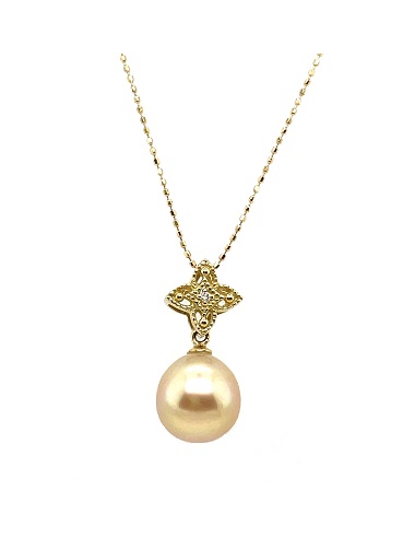 Golden South Sea Pearl Pendant with a diamond in the bail 18k yellow gold