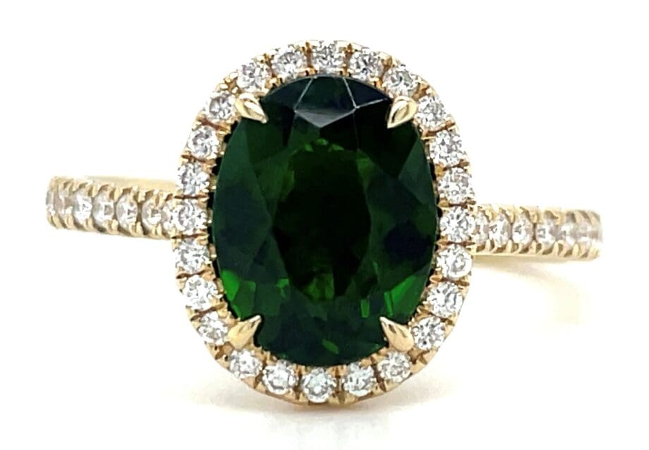 Chrome Diopside And Diamond Ring 14k yellow gold