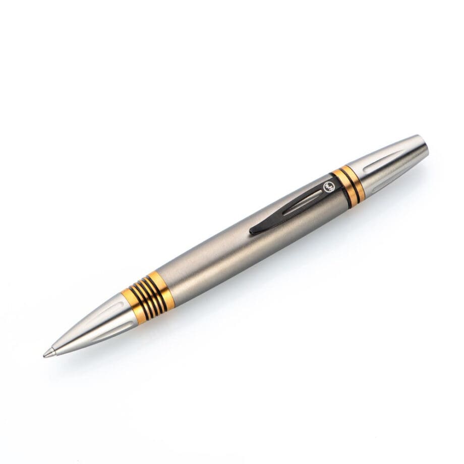 caribe 10 Pen by William Henry - full view of pen on white background