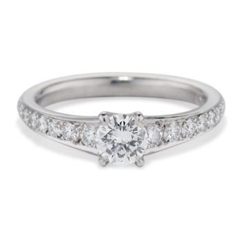 Round Diamond Engagement Ring Sandpiper in Platinum