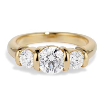 18K Yellow Gold Three Diamond Ridge Ring