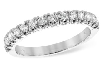 Round Diamond Wedding Band in 14K White Gold