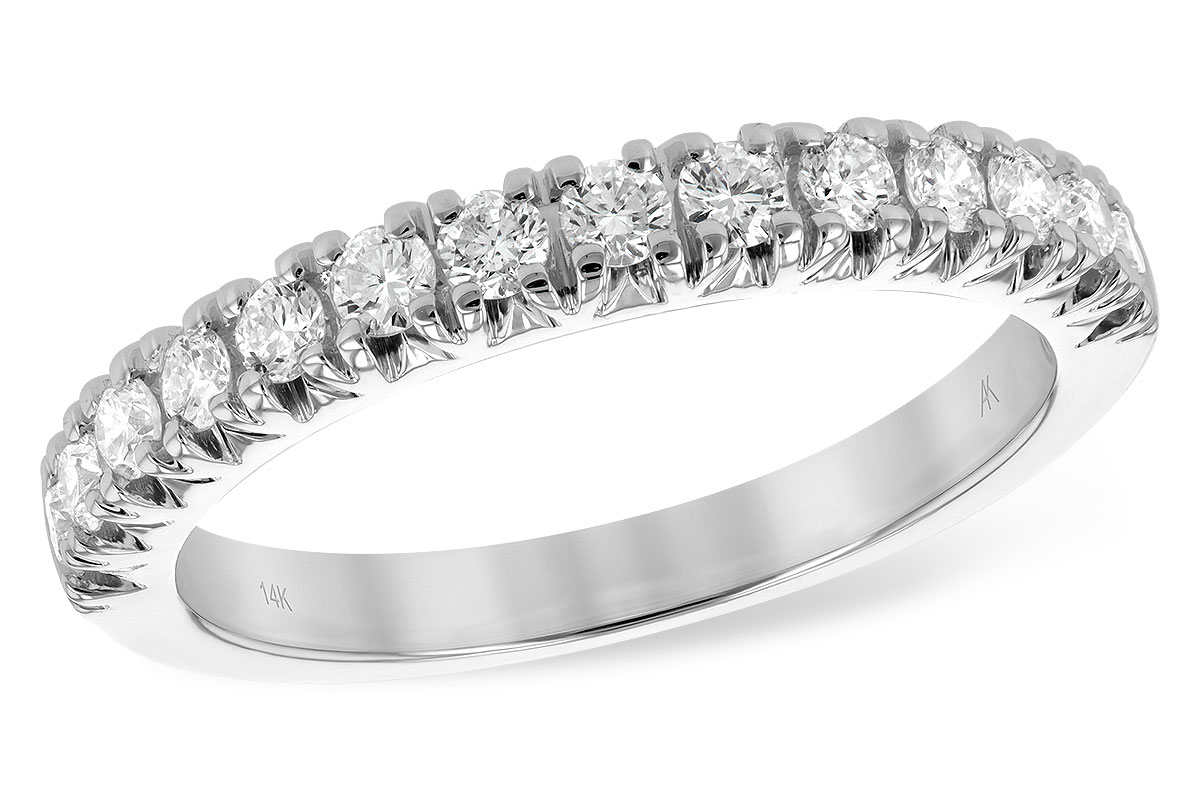 Round Diamond Wedding Band in 14K White Gold